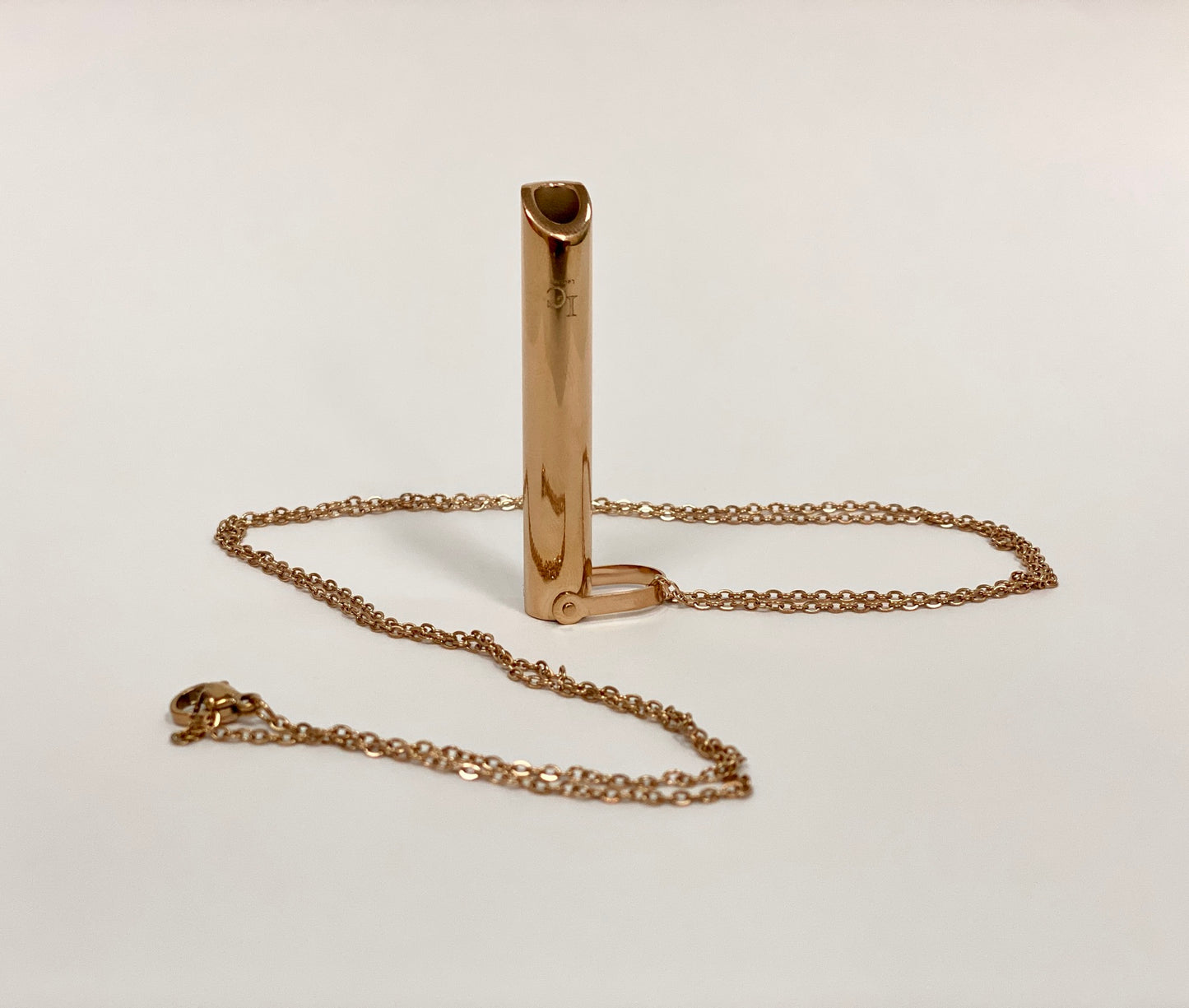 Timeless Rose Gold Breathing Pendant