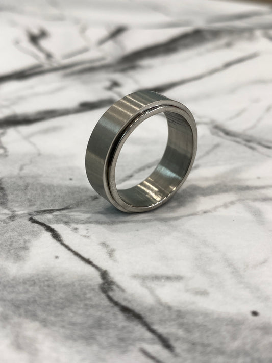 Sleek Spinning Silver Ring